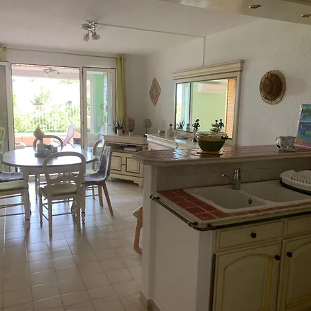 Apartment Au Bord De La