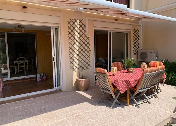 Au Bord De La Apartmán *